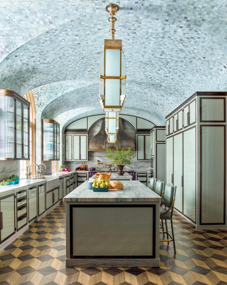The kitchen hood in appealing harmony within the kitchen.
